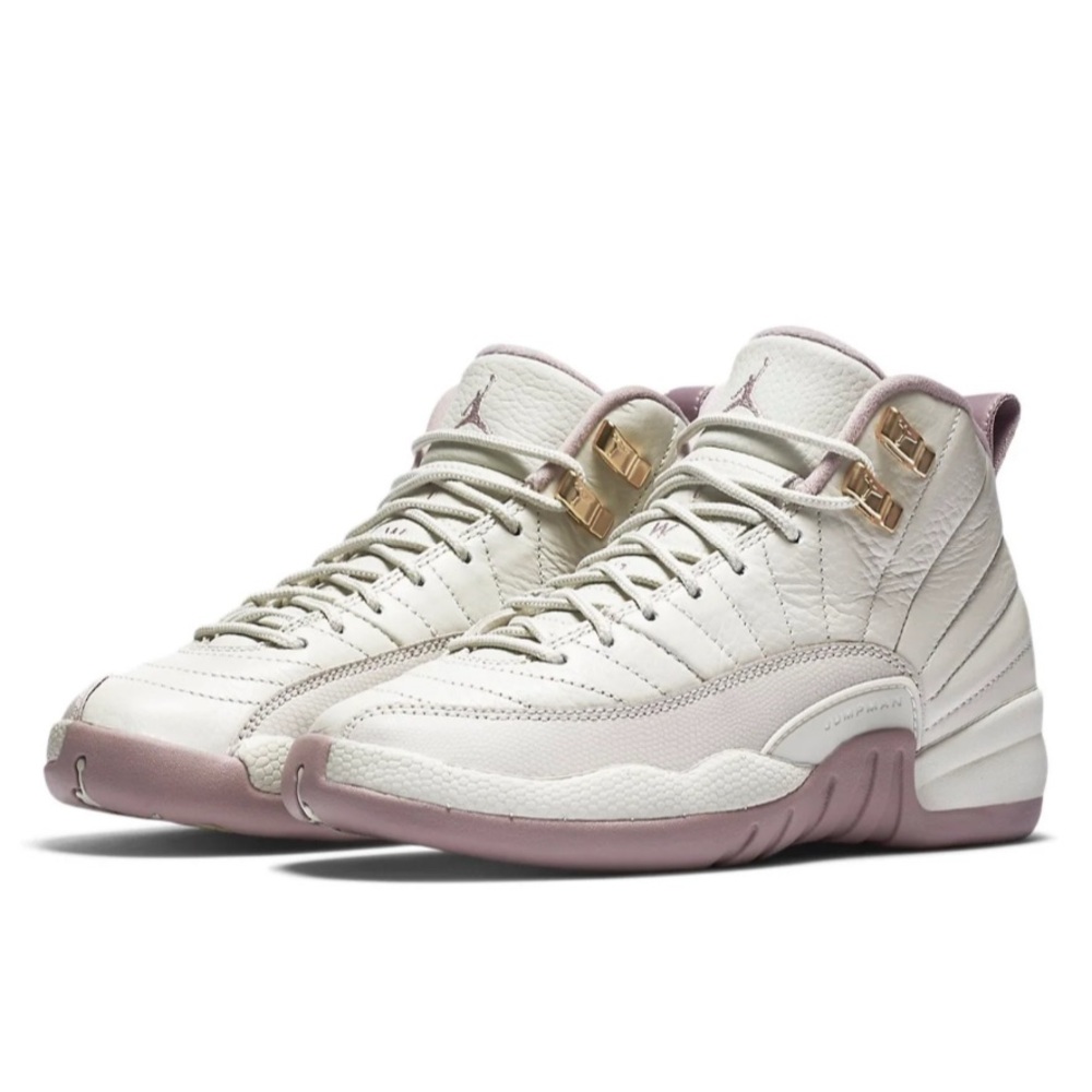 NIKE AIR JORDAN RETRO 12 “Heiress Plum Fog” 2016 GIRLS SZ 9Y NEW 100% AUTHENTIC
